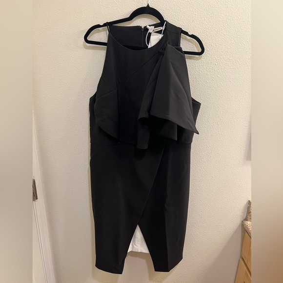 Fehaute Dresses & Skirts - NWT Fehaute Sleeveless  Cocktail Dress Black Womens Size 14